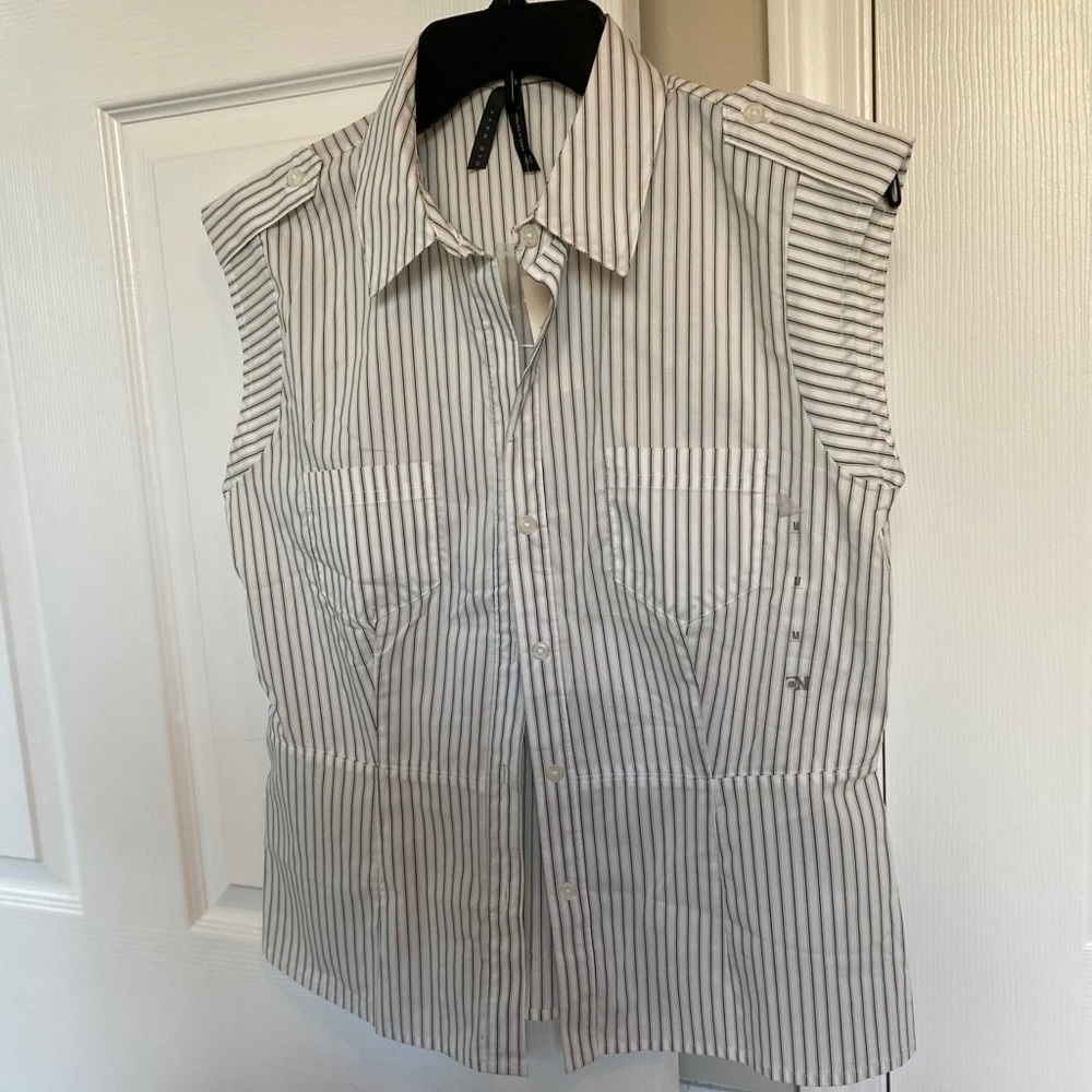 Sleeveless button down striped women’s shirt
